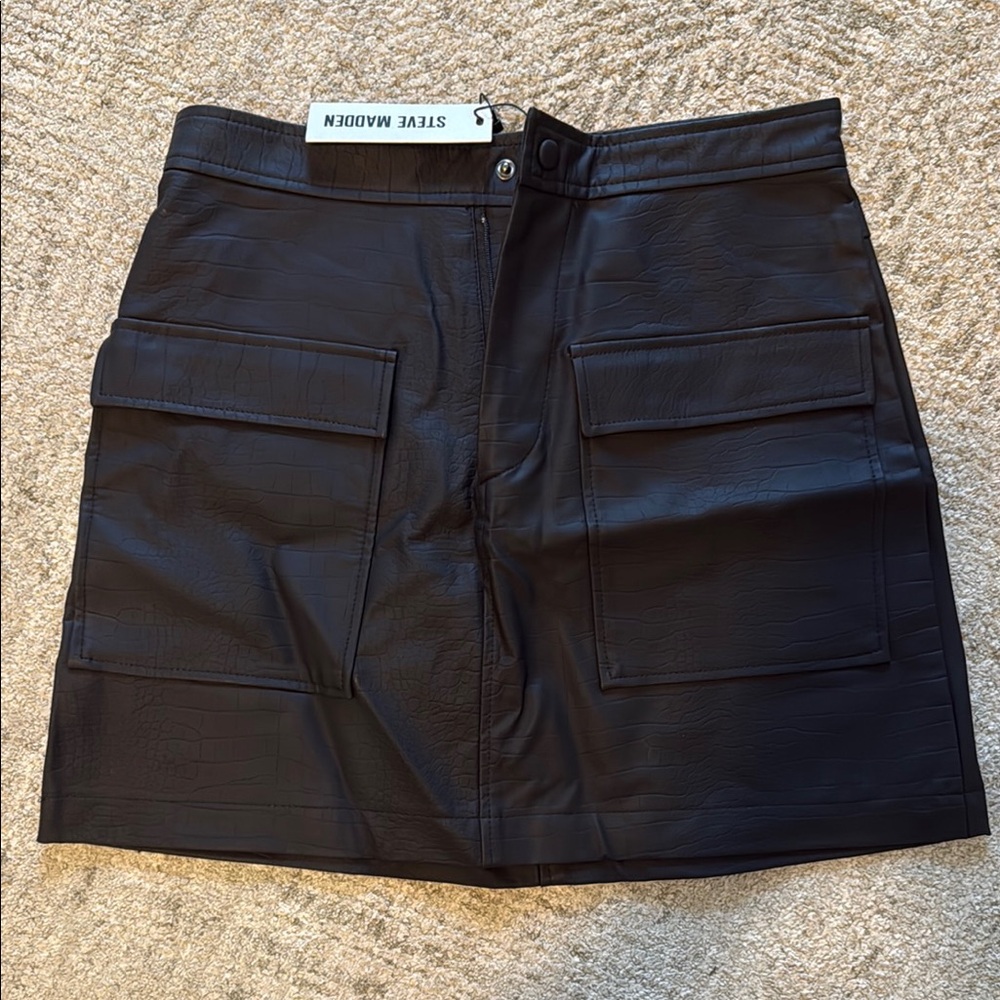 Steve Madden Dark Pencil Skirt with Front Pockets
